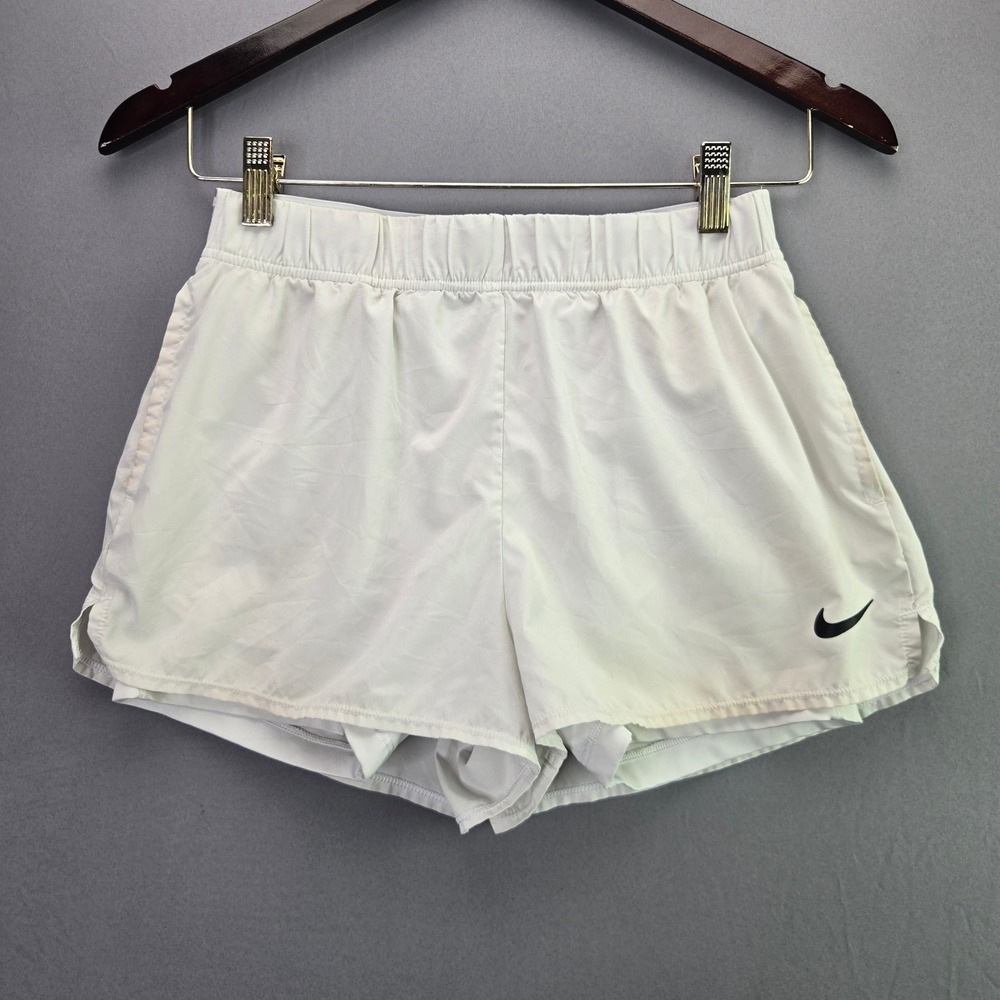 Nike Tennis Shorts Court Dri-FIT White Built-in Liner Size Small S Athletic Gym